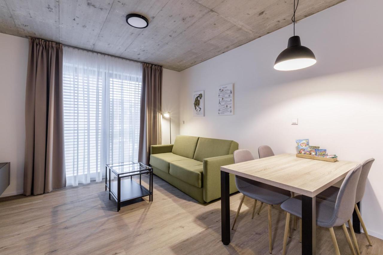 Aparthotel Na Klenici Mladá Boleslav エクステリア 写真