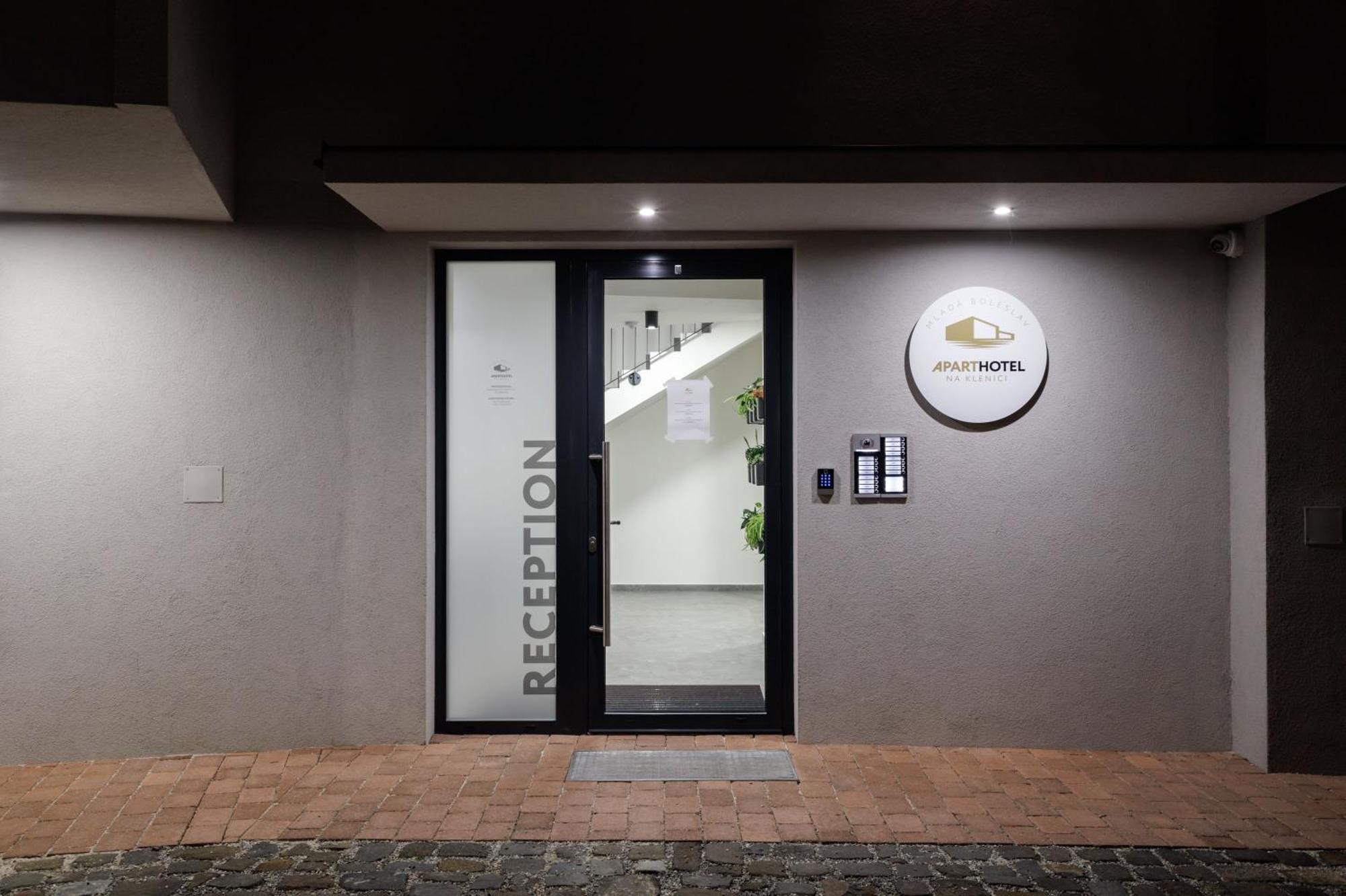 Aparthotel Na Klenici Mladá Boleslav エクステリア 写真
