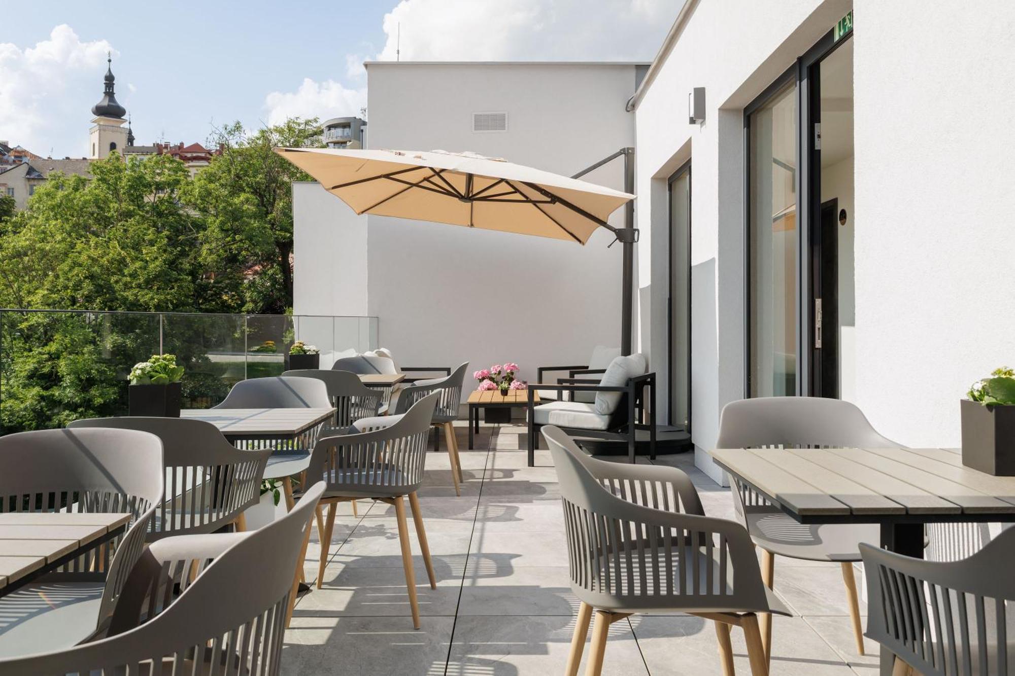 Aparthotel Na Klenici Mladá Boleslav エクステリア 写真