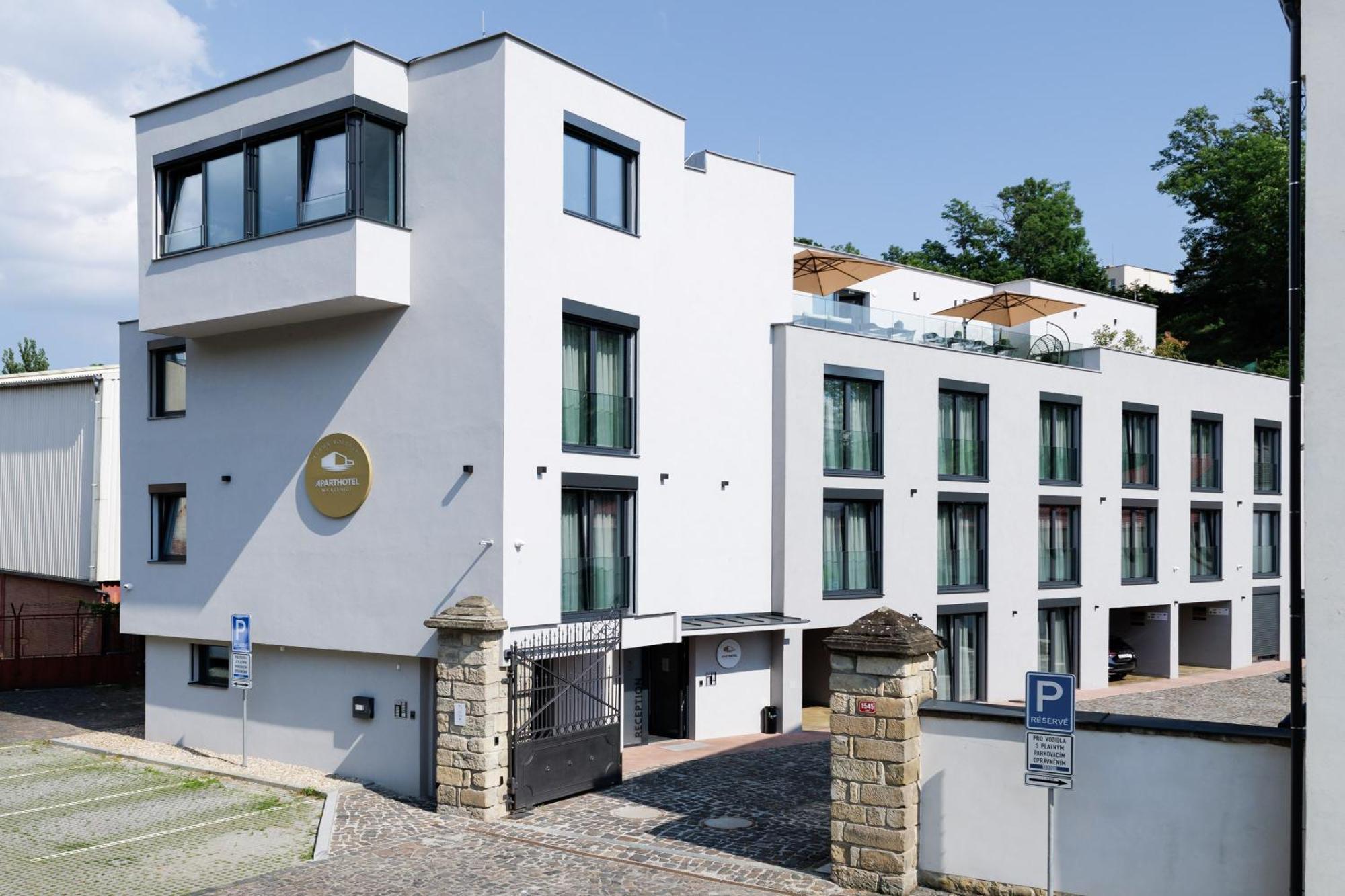 Aparthotel Na Klenici Mladá Boleslav エクステリア 写真