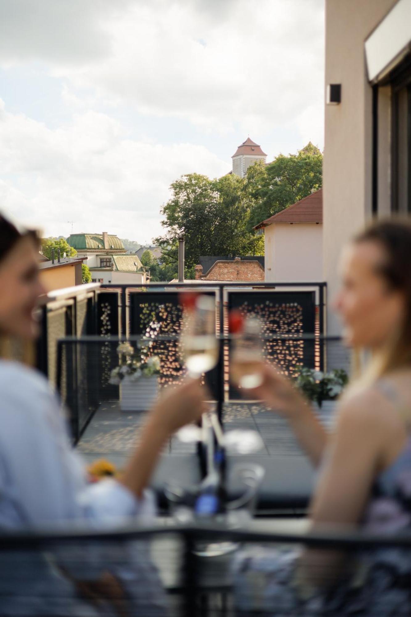 Aparthotel Na Klenici Mladá Boleslav エクステリア 写真