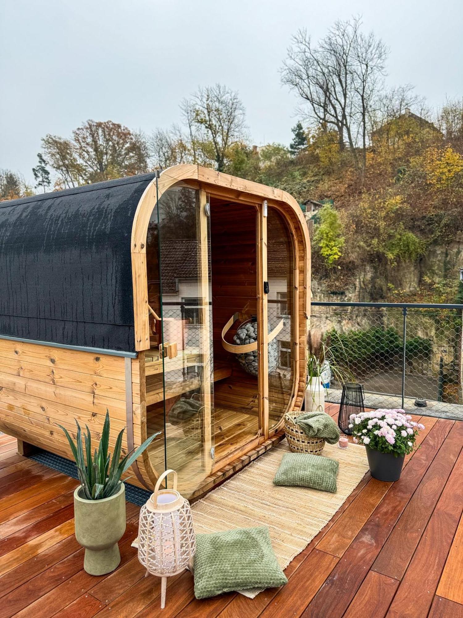Aparthotel Na Klenici Mladá Boleslav エクステリア 写真