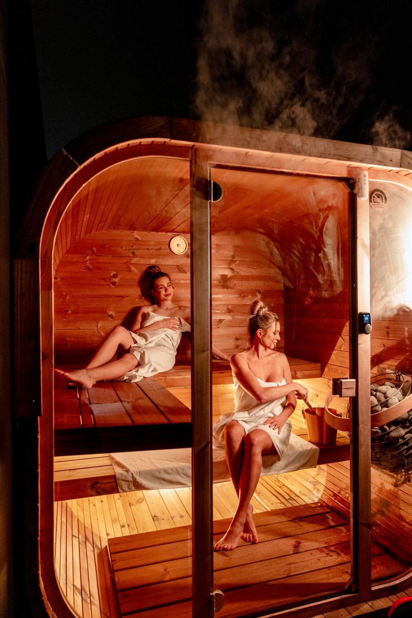 Aparthotel Na Klenici Mladá Boleslav エクステリア 写真